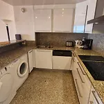 Apartamento 3 Pièces Climatisé Avec Piscine Et Accès - Fr-1-780-53 *