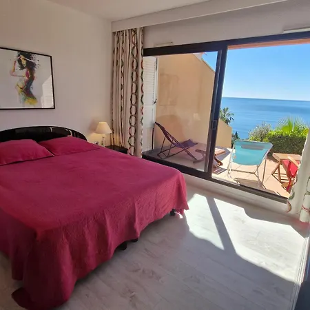 公寓 3 Pieces Climatise, Piscine, Acces Plage, Vue Golfe De St Tropez - Fr-1-780-53 *