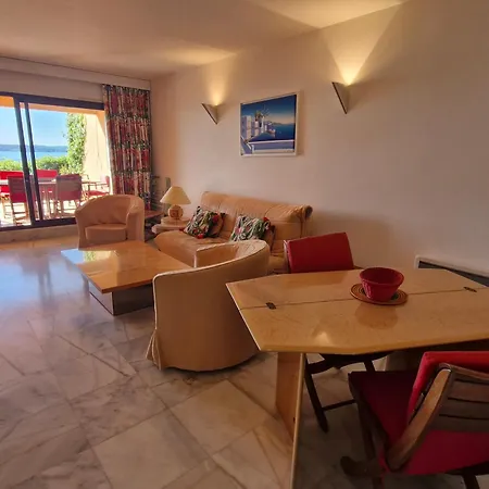 3 Pieces Climatise, Piscine, Acces Plage, Vue Golfe De St Tropez - Fr-1-780-53 *