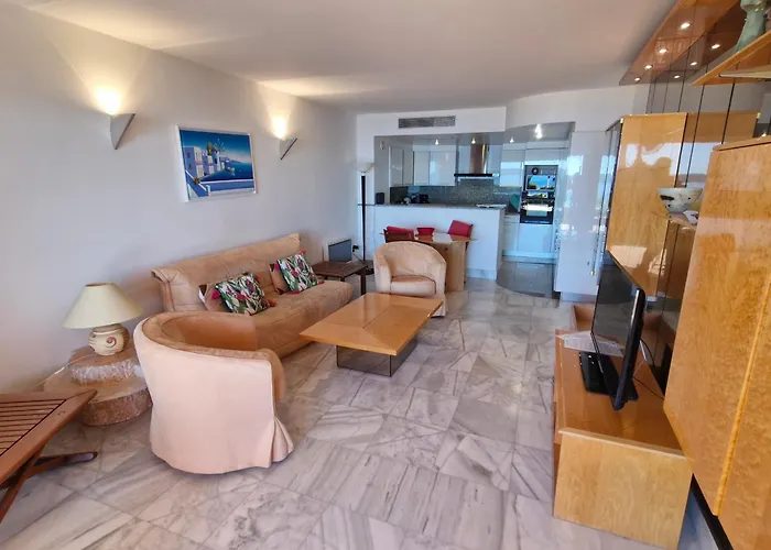 3 Pieces Climatise, Piscine, Acces Plage, Vue Golfe De St Tropez - Fr-1-780-53 Apartmán *